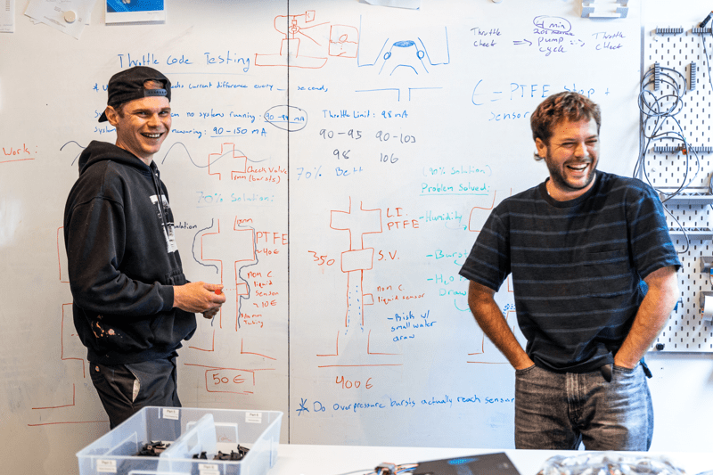 Machine learning engineer image