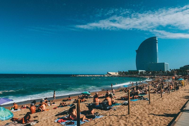 Nederlandse Sales Agent in Barcelona image