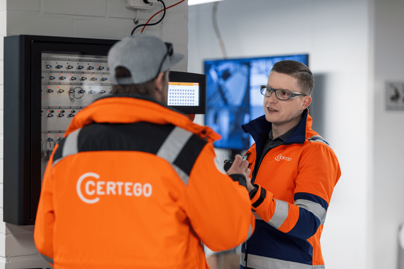 Lukitus- ja turvajärjestelmäasentaja image