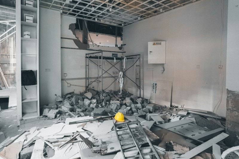 Asbestipurkutyöntekijöitä, Tampere image