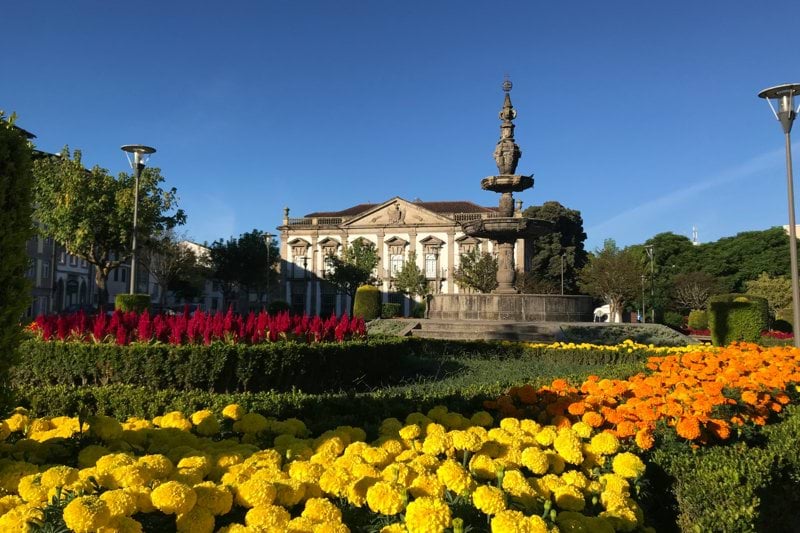 Danish Customer Service in Braga image