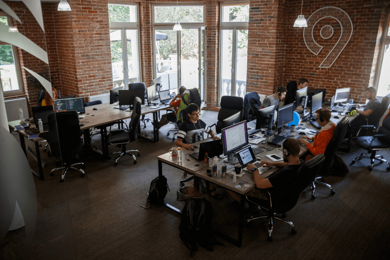 Senior Java Full-Stack Developer image
