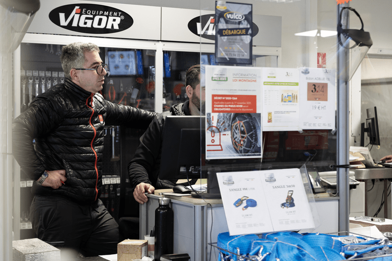 Alternance - Magasinier / Conseiller de vente PRA H/F image