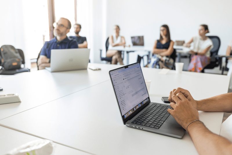 Systems Operations Trainee - Stage curriculare image