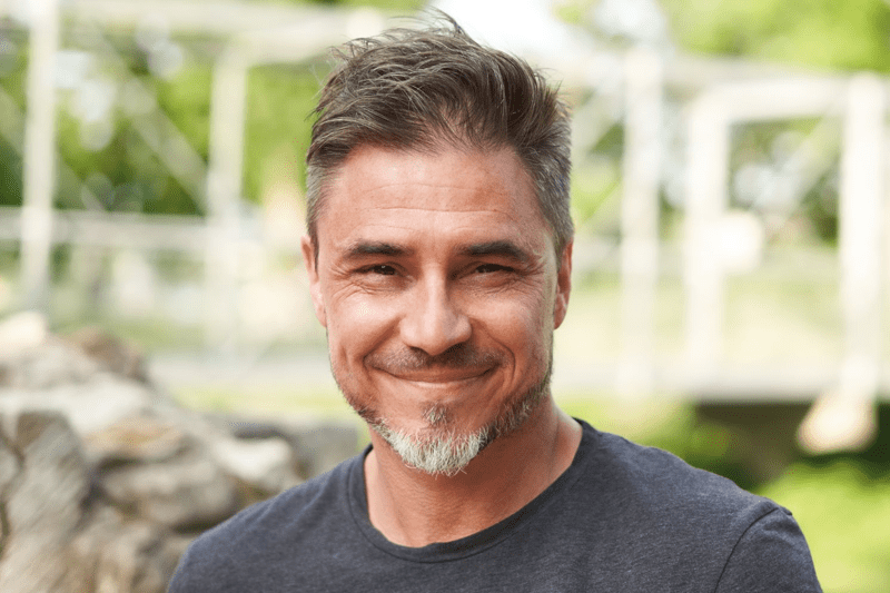 Commercial itinérant restauration h/f image