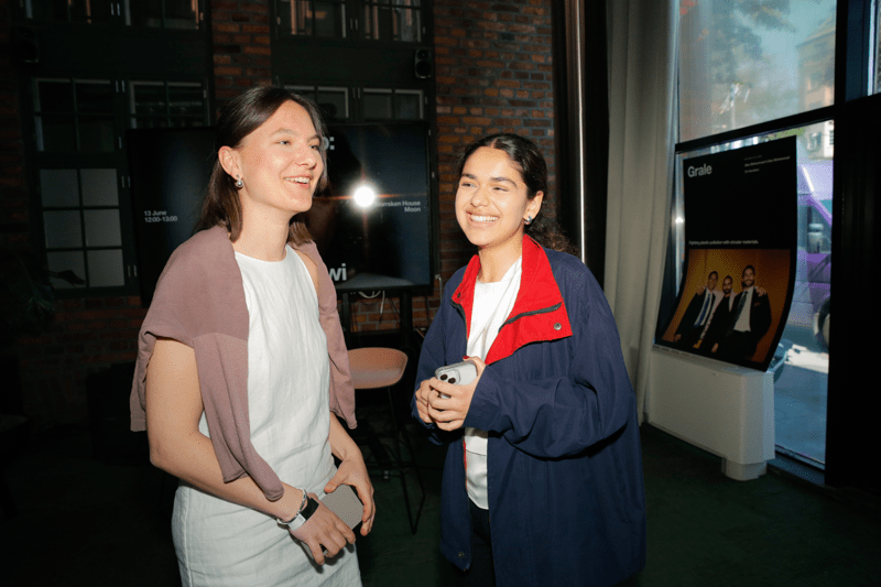 Front of House Associate image