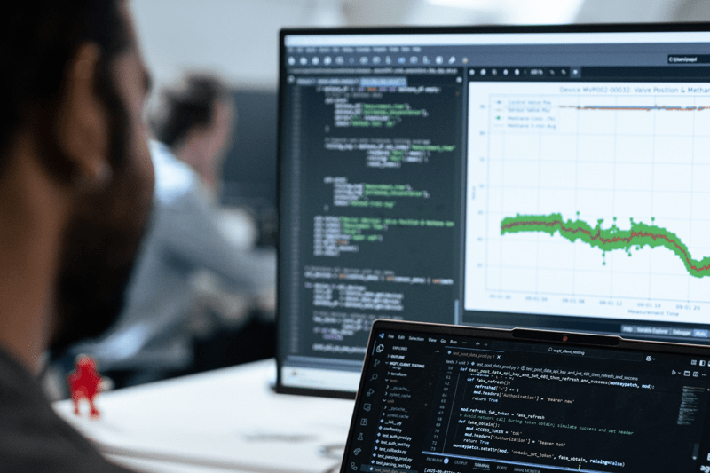 Senior software engineer image