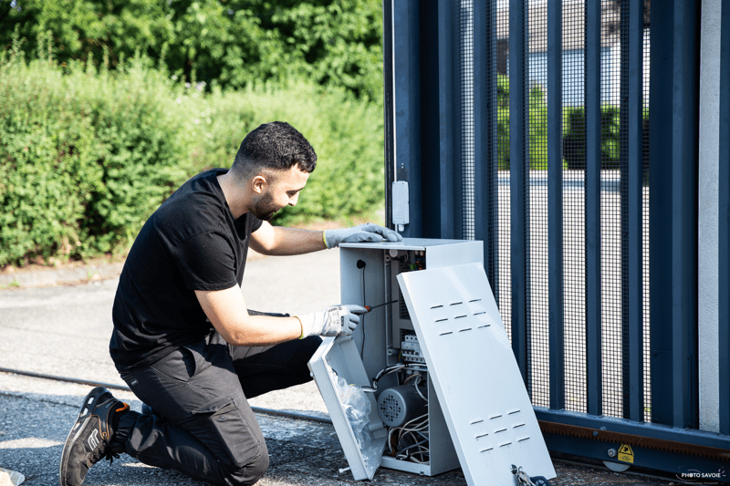 Technicien de Maintenance Portes de Garage & automatismes de fermeture (H/F) image