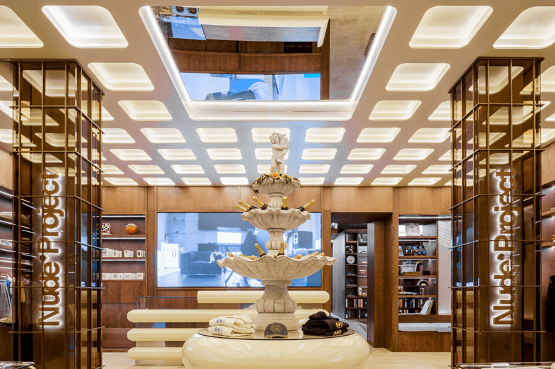 Sales Assistant  - Nude Store Madrid image