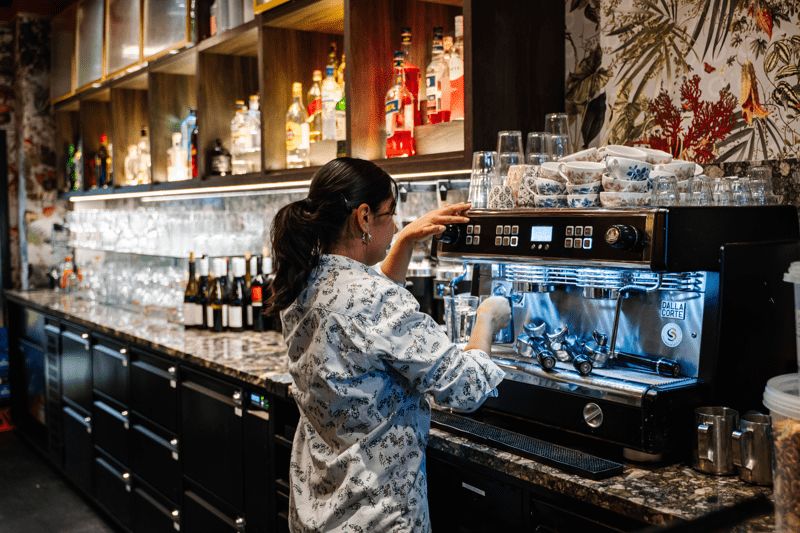 F&B Management Trainee image