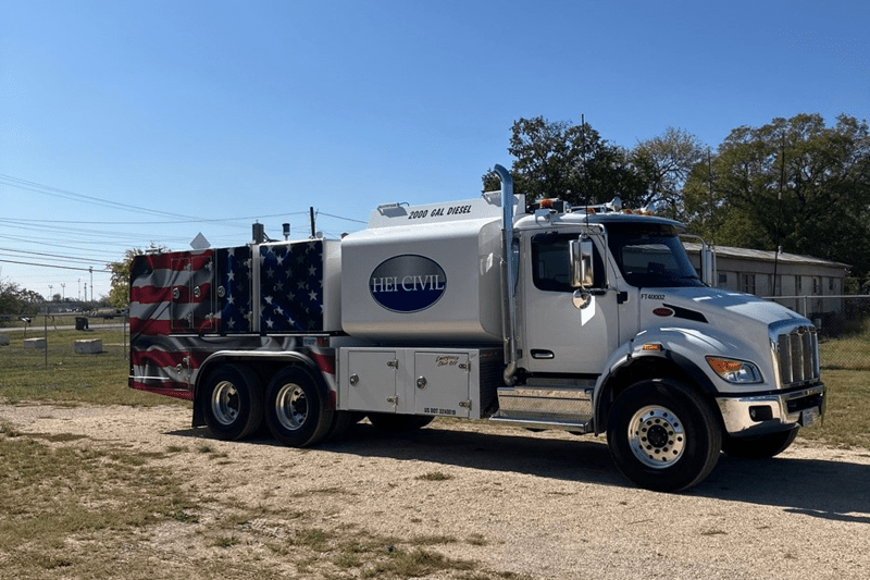 Oiler and Fueler image