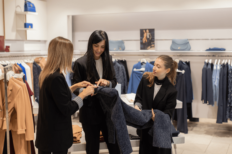 Visual Merchandiser image
