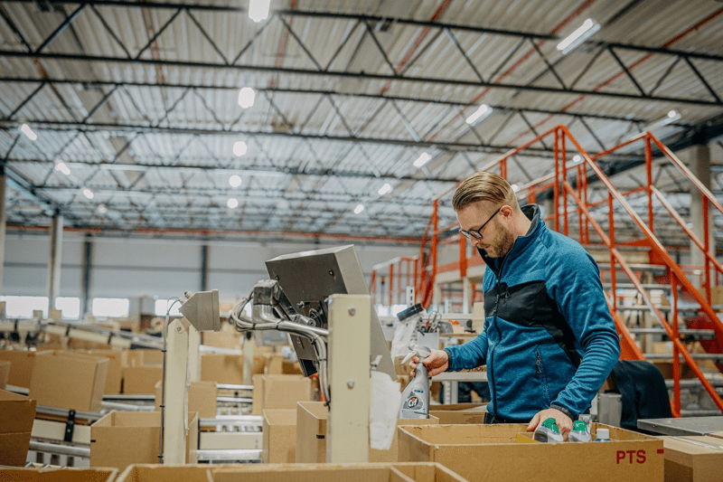 Warehouse Operation Manager - Lyreco image