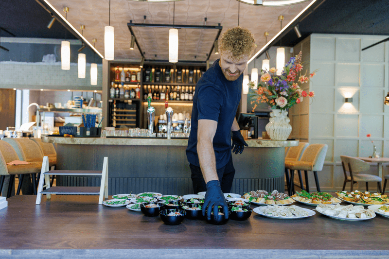 Afwashulp / Keukenhulp – @ThePark Lage Vuursche image