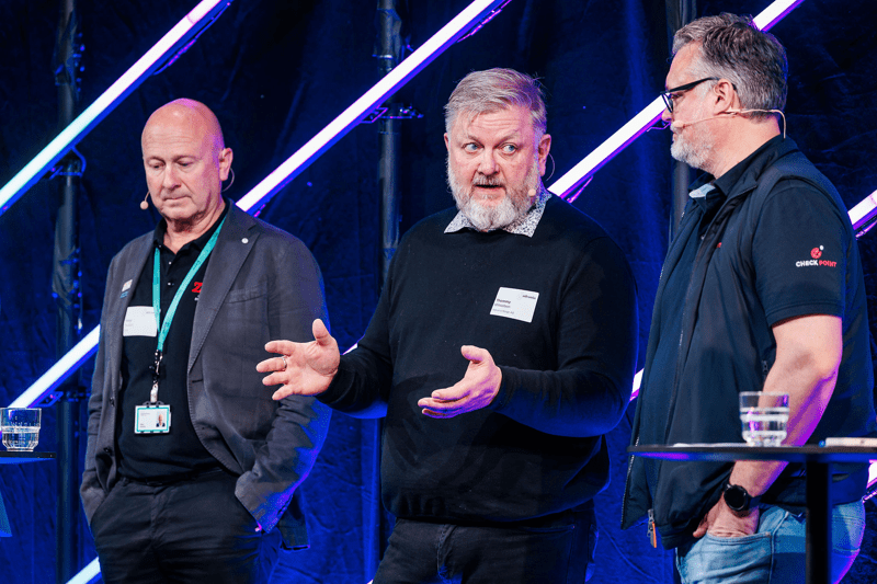 IAM Consultant image