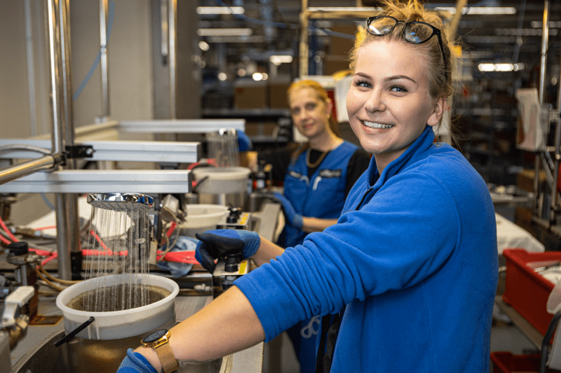 Asettaja, kokoonpano (määräaikainen) image