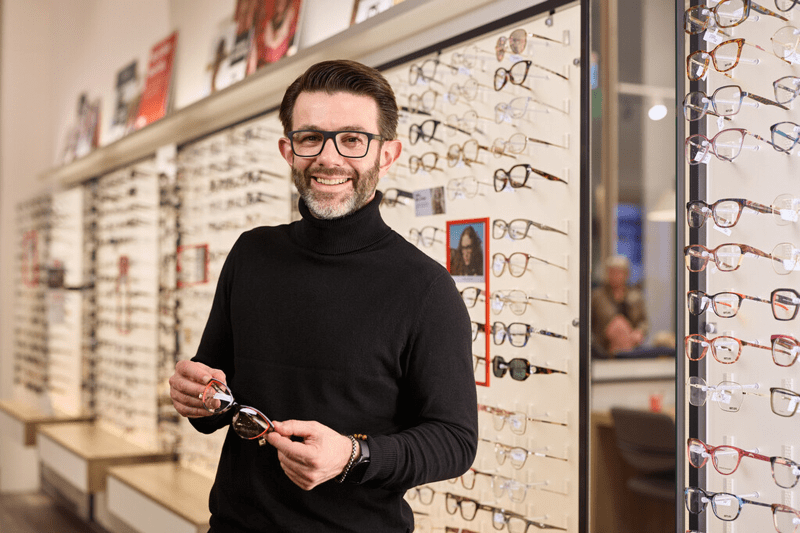 Verkoopmedewerker/Opticien image