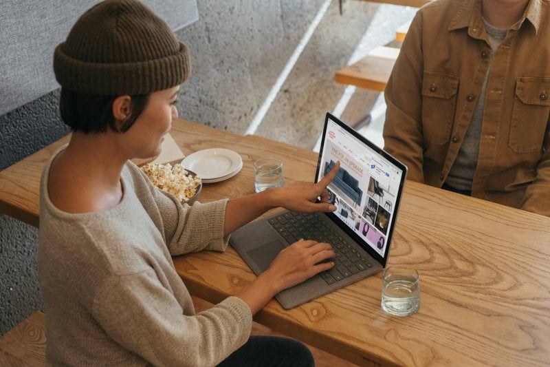 Service Desk Engineer image