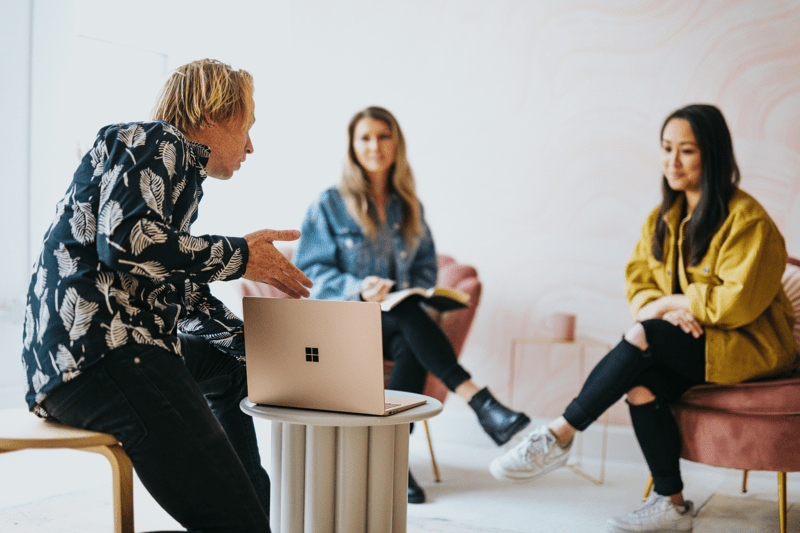 Sales Trainer image