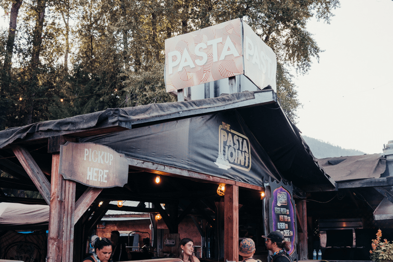 Food & Beverage Outlet Manager image