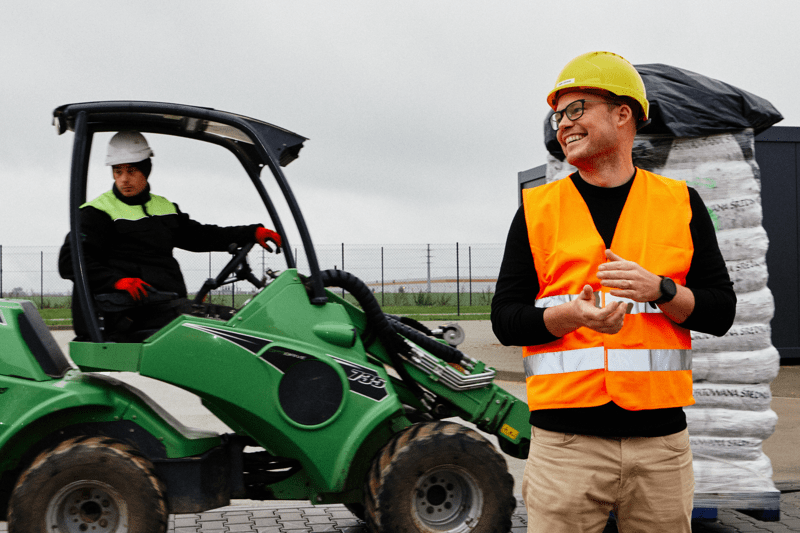 Technik Obiektu i IT (Facility & IT Technician) image