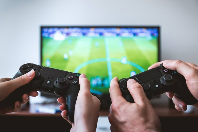 Trygg og positiv assistent søkes til familie med 14 år gammel gaming-glad gutt. image