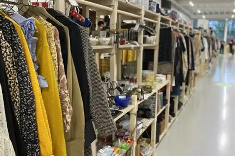 Butikschef Kirppu Loppesupermarked, Helsingør image