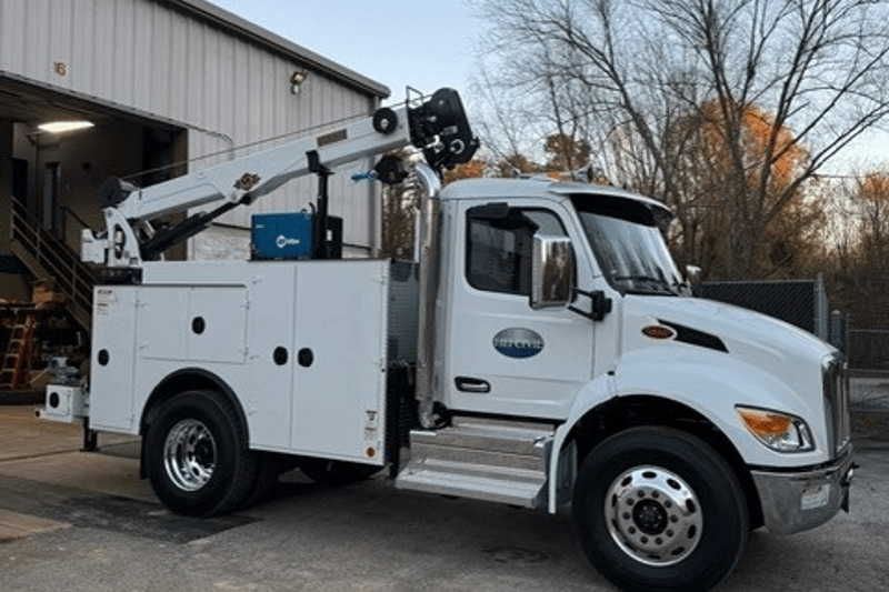 Field Mechanic image