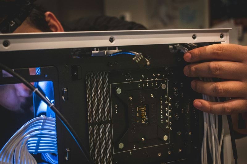 Hard- en Software engineer image