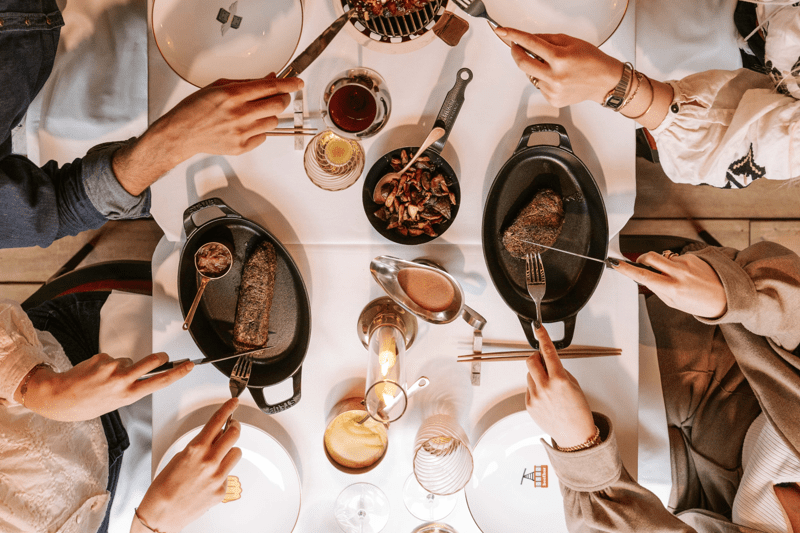 Responsable F&B Coeur de Megève H/F image