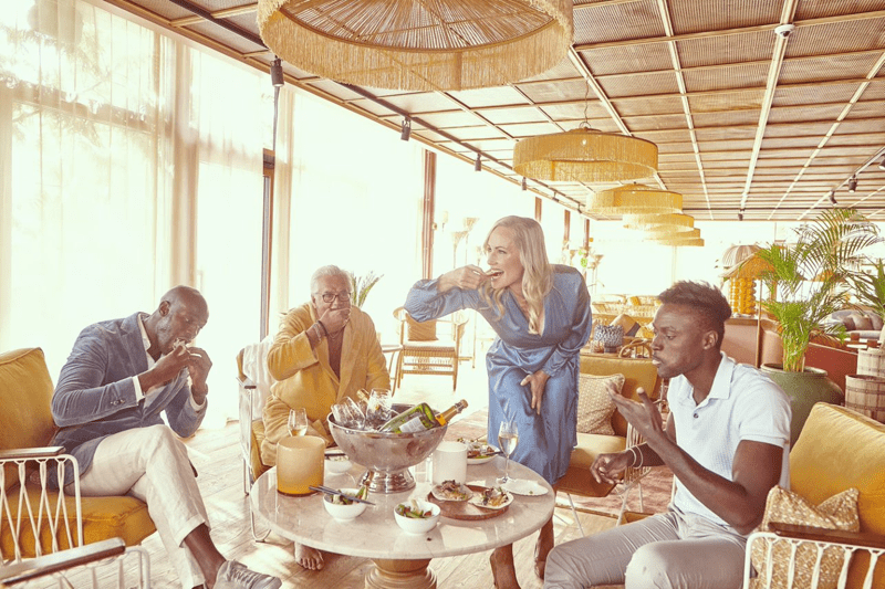 Servis till Ellery Beach House image