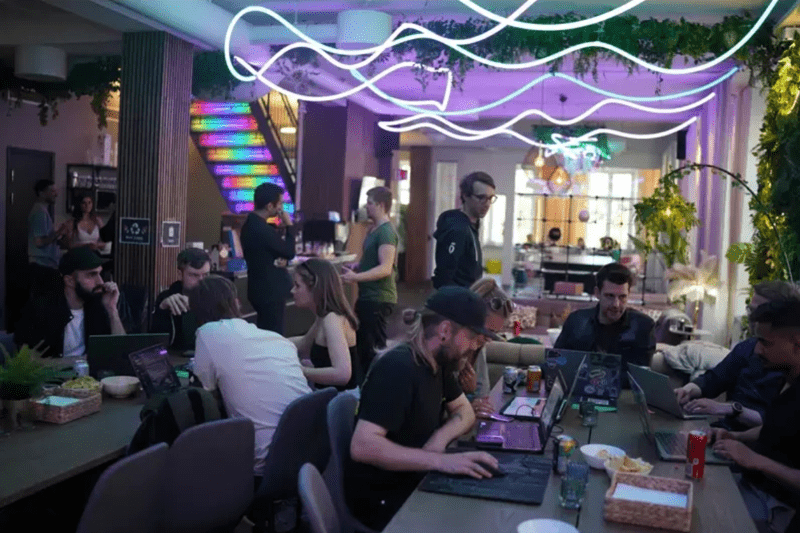 Erfarna IT konsulter till QueensLab: Senior Fullstack- eller Backendutvecklare (.NET eller Java) image