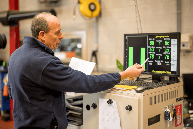 Diagnosetechnieker image