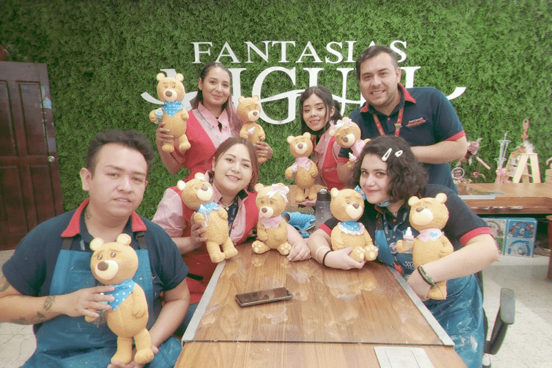 Maestra (o) de Manualidades - Pago semanal image