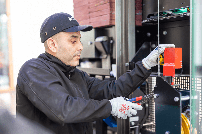 Technicien de Maintenance Ascenseurs / Ascensoriste (H/F) image