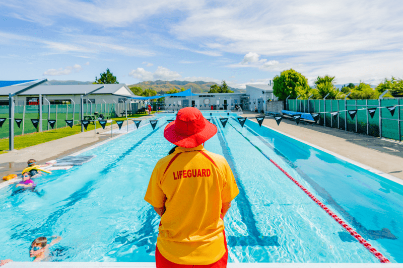 Casual & Part-Time Lifeguard & Learn-to-Swim Opportunities image