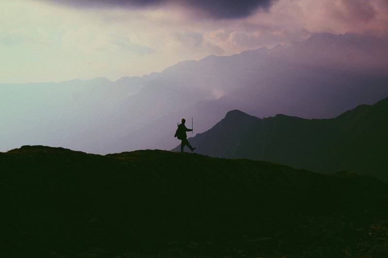 SENIOR FRONTEND ENGINEER - REACT NATIVE image