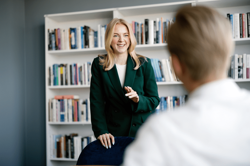 Nyexaminerad managementkonsult start augusti 2027 image