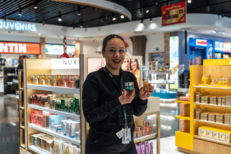 Stage: Marketing - Cosmetics & Travel Retail image