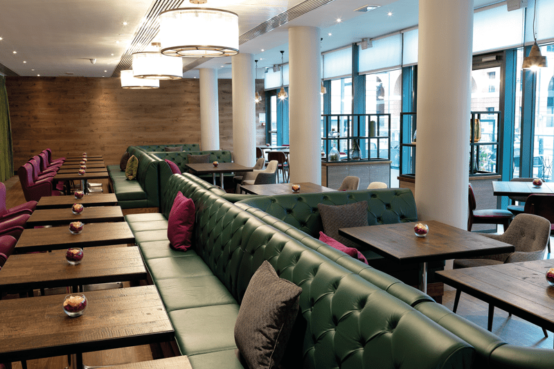 Food and Beverage Assistant image