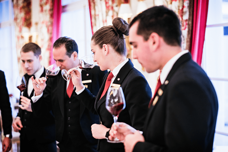 Assistant Chef Sommelier Epicure*** image