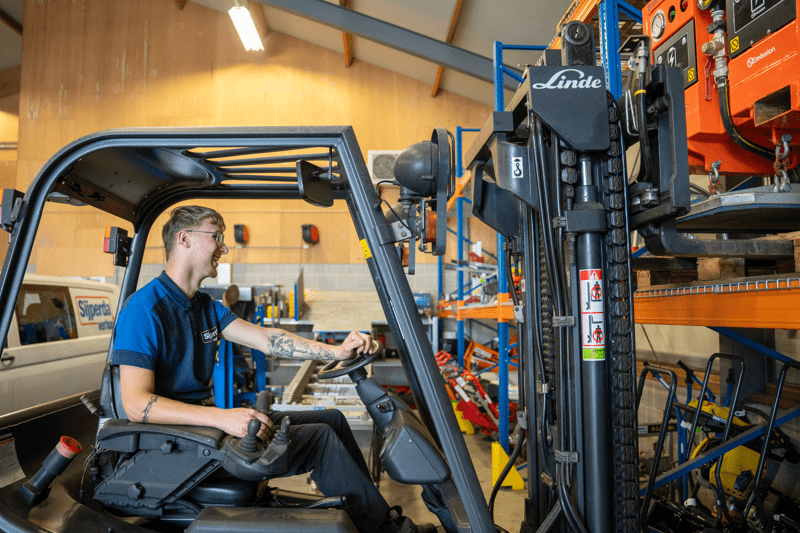 Logistiek Medewerker - Sneek image