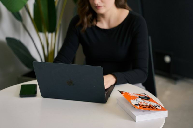 Office Manager image