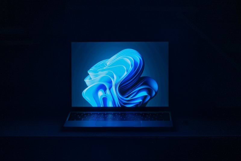 Praktiskt arbete med elektronikprodukter image