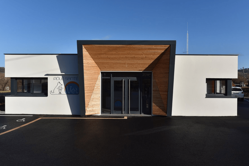 Clermont-Ferrand - Pole Santé Vet - Vétérinaire Canin en CDI (H/F) image