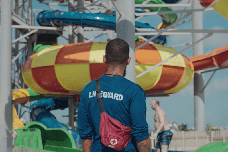 De Palm Island-Life guard image