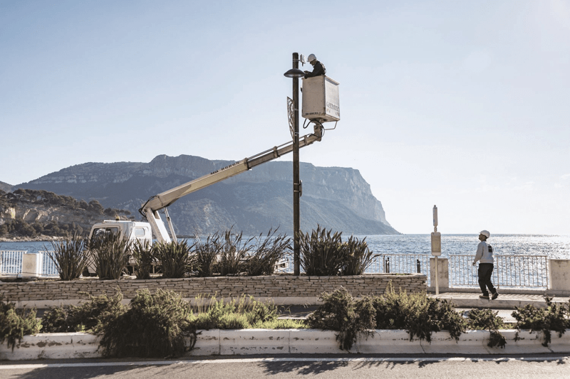 Conducteur de travaux - Equipement urbains dynamiques / SLT (H/F) image