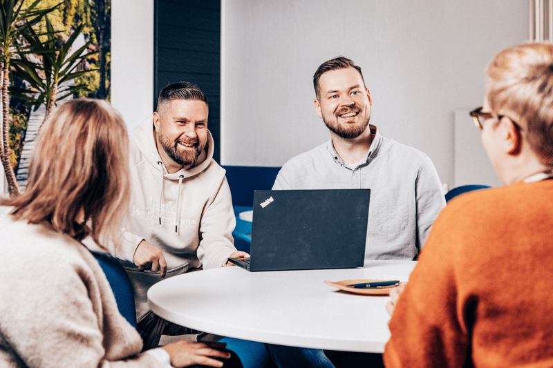 Kesätyöntekijä: arkistointi image