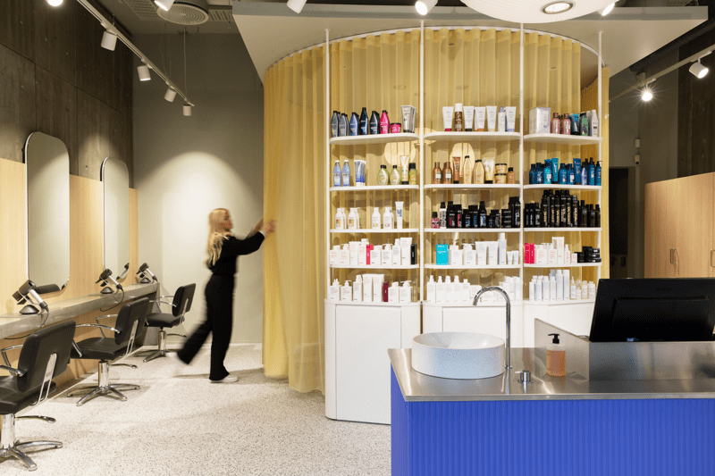 Ledig stilling som frisør - Teaterplassen Oslo image