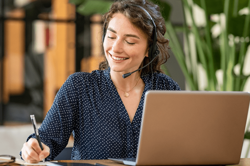 Adjoint·e administratif·ve image